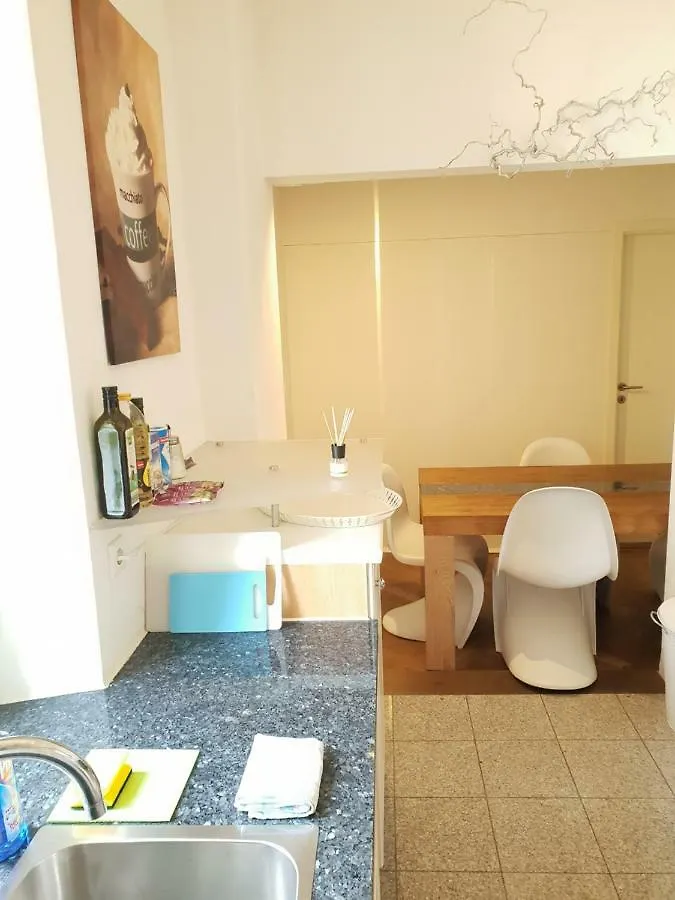 House With 3 Apartments In Nurnberg City Germany